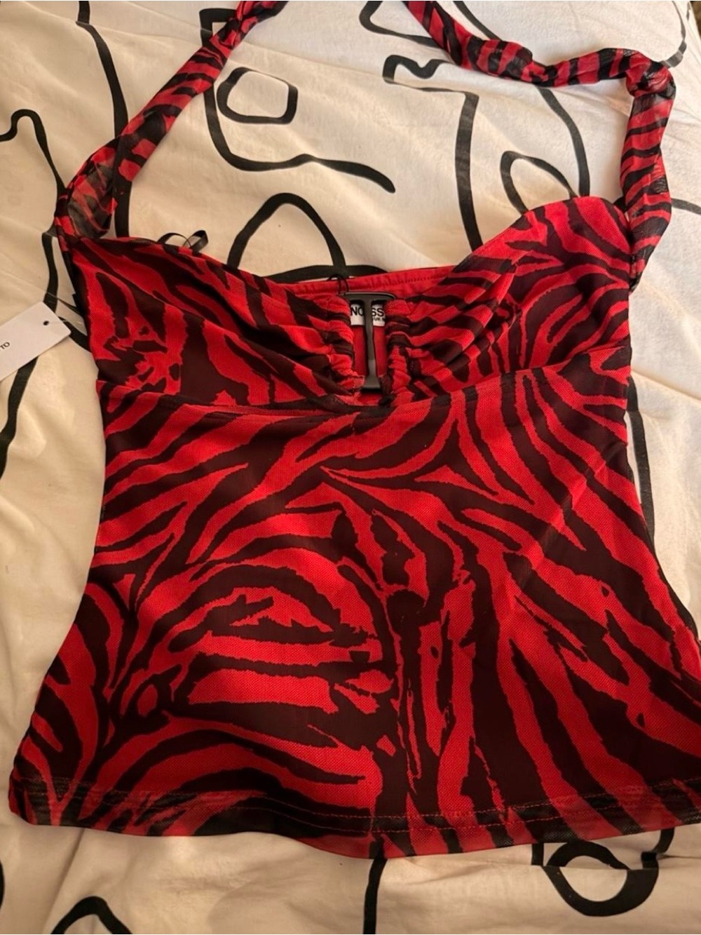 FREAKY NIKKI FEOM OBSESSION TOP